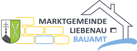 Logo vom Bauamt der Marktgemeinde Liebenau - Gemeindewappen, Ziegelmauer und Haus mit Schriftzug Marktgemeinde Liebenau - Baumat